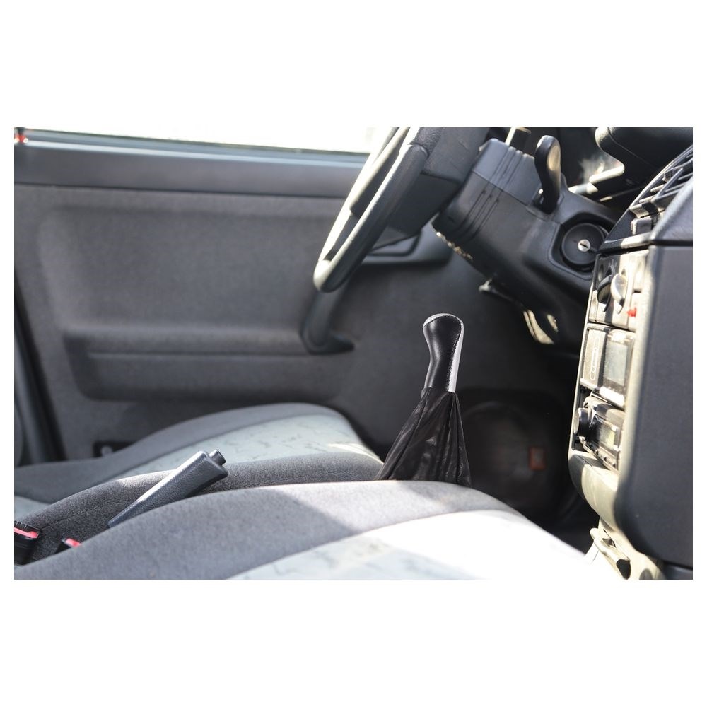МКПП : чехол + рукоятка рычага переключения - Ford C-MAX